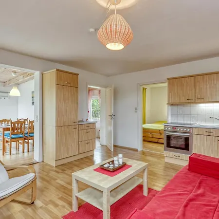 Dranske Ferienhaus Nonnevitz